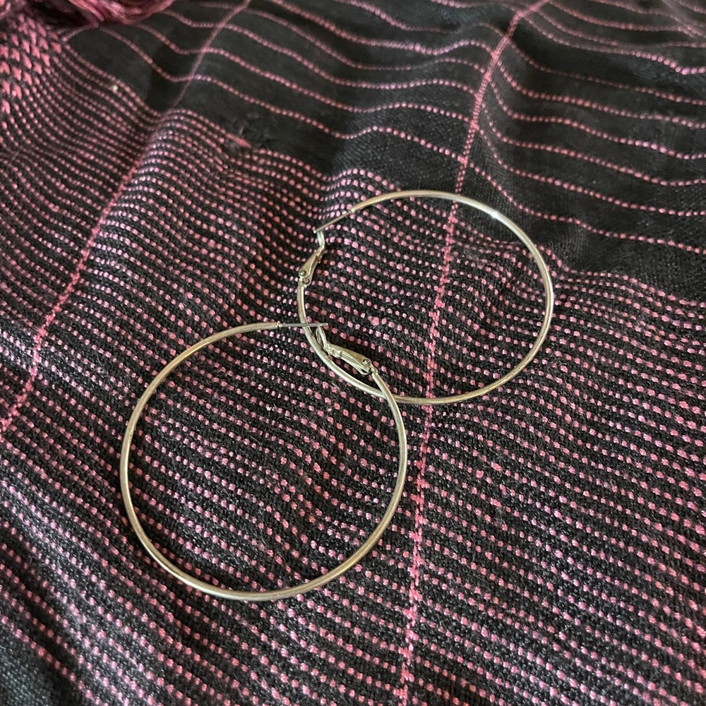 Simple large Silver Hoop Earrings thin lightweight trending accessories 2026